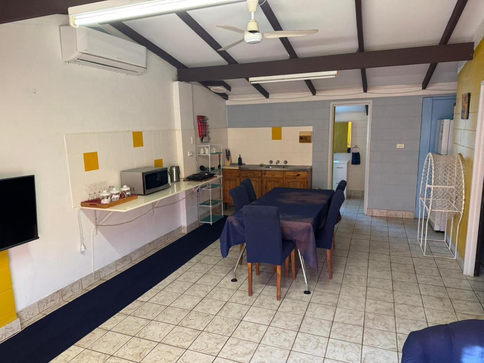 Pelican Point Waterfront Resort Formerly Carnarvon Beach Retreat Экстерьер фото