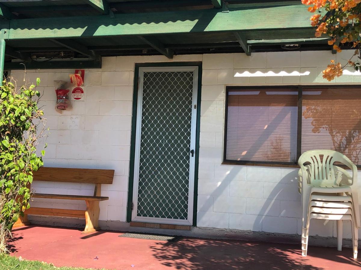 Pelican Point Waterfront Resort Formerly Carnarvon Beach Retreat Экстерьер фото